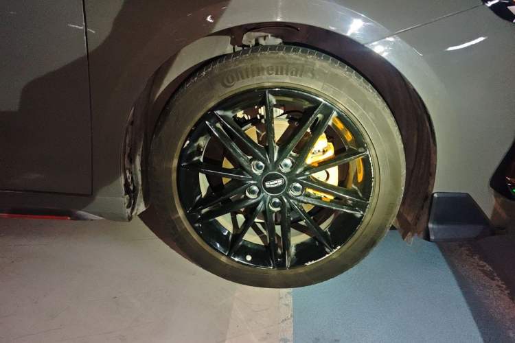 Used Geely Auto Binray 2022 Binrui COOL 1.5T DCT Thunder Edition Right Front Wheel Hub