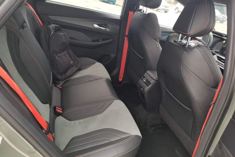 Used Geely Auto Binray 2022 Binrui COOL 1.5T DCT Thunder Edition Right Rear Seat