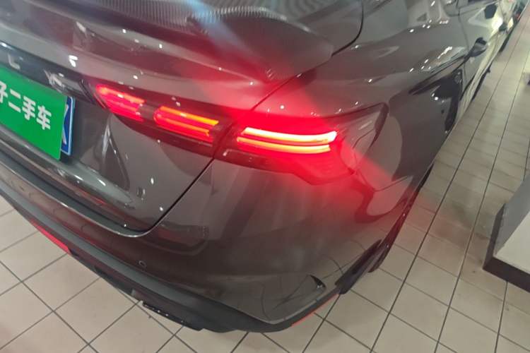 Used Geely Auto Binray 2022 Binrui COOL 1.5T DCT Thunder Edition Right Rear Taillight