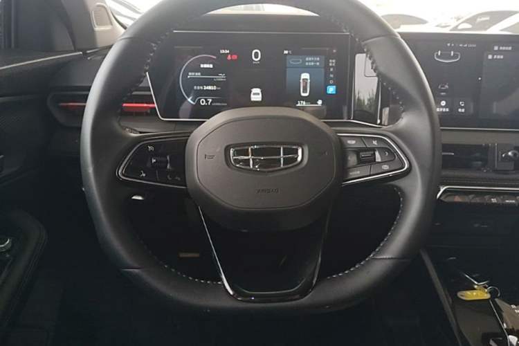 Used Geely Auto Binray 2022 Binrui COOL 1.5T DCT Electric Edition Steering Wheel
