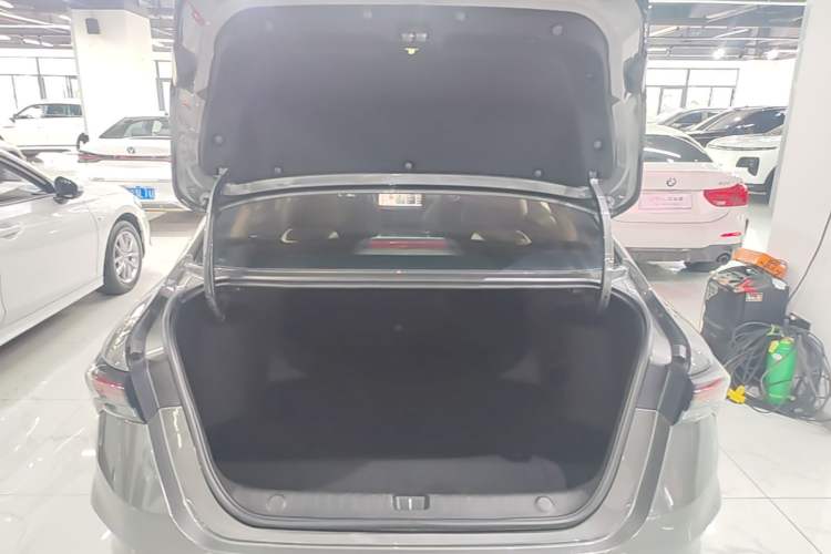 Used Geely Auto Binray 2022 Binrui COOL 1.5T DCT Electric Edition Trunk