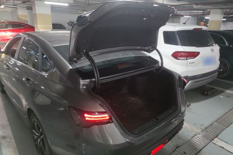 Used Geely Auto Binray 2022 Binrui COOL 1.5T DCT Electric Edition Trunk
