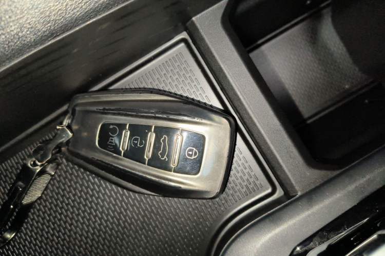 Used Geely Auto Binray 2022 Binrui COOL 1.5T DCT Electric Edition Vehicle Key