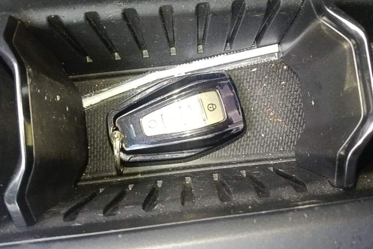 Used Geely Auto Binray 2022 Binrui COOL 1.5T DCT Electric Edition Vehicle Key