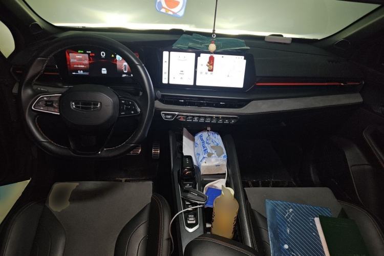 Used Geely Auto Binray 2022 Binrui COOL 1.5T DCT Thunder Edition Center Console