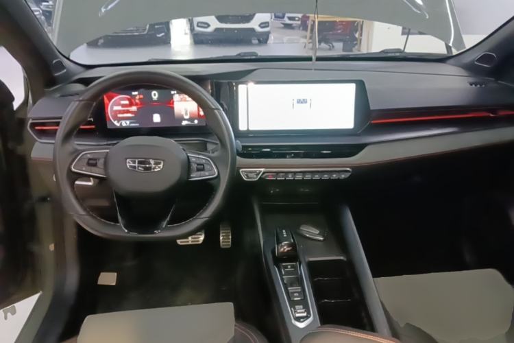 Used Geely Auto Binray 2022 Binrui COOL 1.5T DCT Electric Edition Center Console