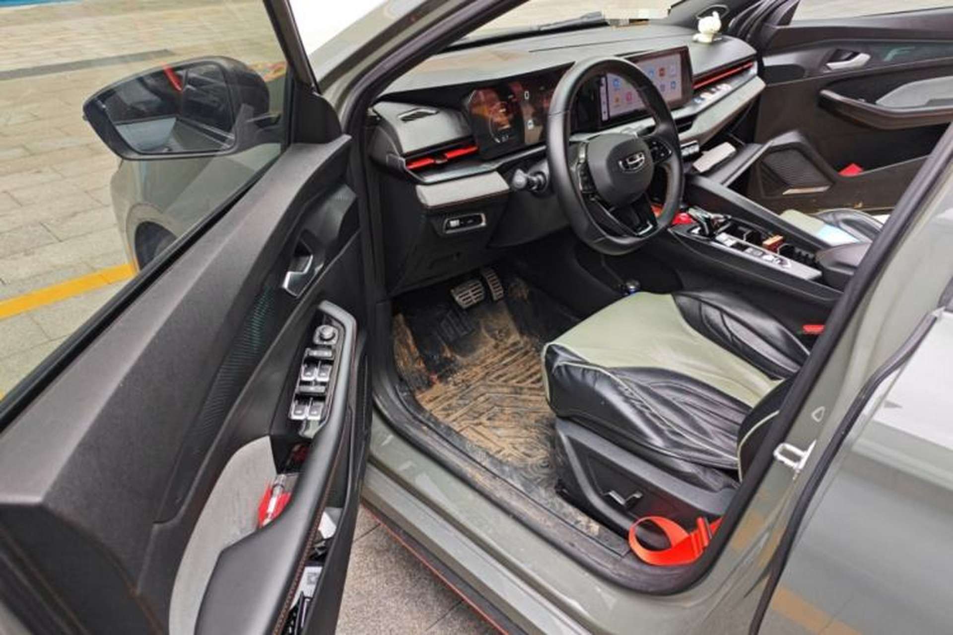 Used Geely Auto Binray 2022 Binrui COOL 1.5T DCT Electric Edition Driver Seat