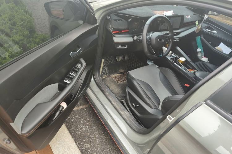 Used Geely Auto Binray 2022 Binrui COOL 1.5T DCT Electric Edition Driver Seat
