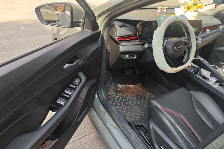 Used Geely Auto Binray 2022 Binrui COOL 1.5T DCT Electric Edition Driver Seat