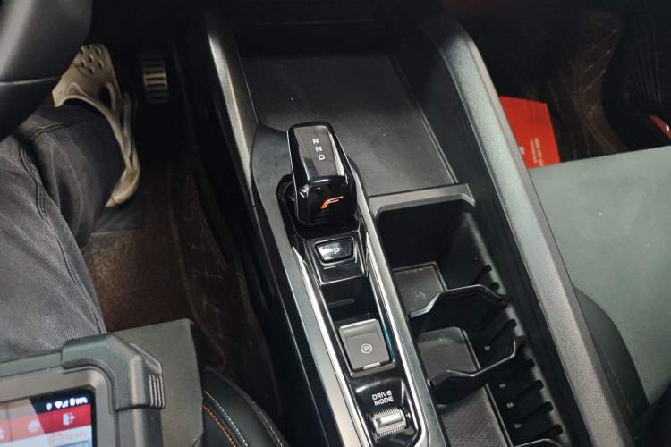Used Geely Auto Binray 2022 Binrui COOL 1.5T DCT Electric Edition Gear Lever