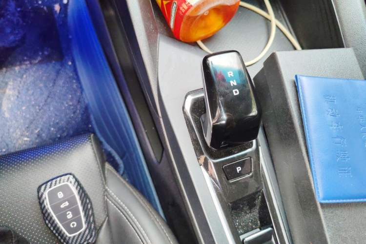 Used Geely Auto Binray 2022 Binrui COOL 1.5T DCT Electric Edition Gear Lever