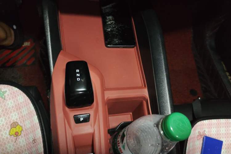 Used Geely Auto Binray 2022 Binrui COOL 1.5T DCT Electric Edition Gear Lever