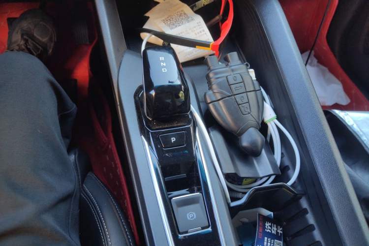 Used Geely Auto Binray 2022 Binrui COOL 1.5T DCT Electric Edition Gear Lever