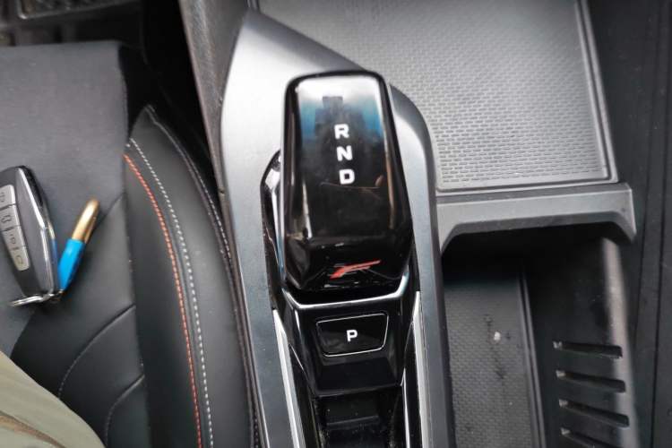 Used Geely Auto Binray 2022 Binrui COOL 1.5T DCT Electric Edition Gear Lever