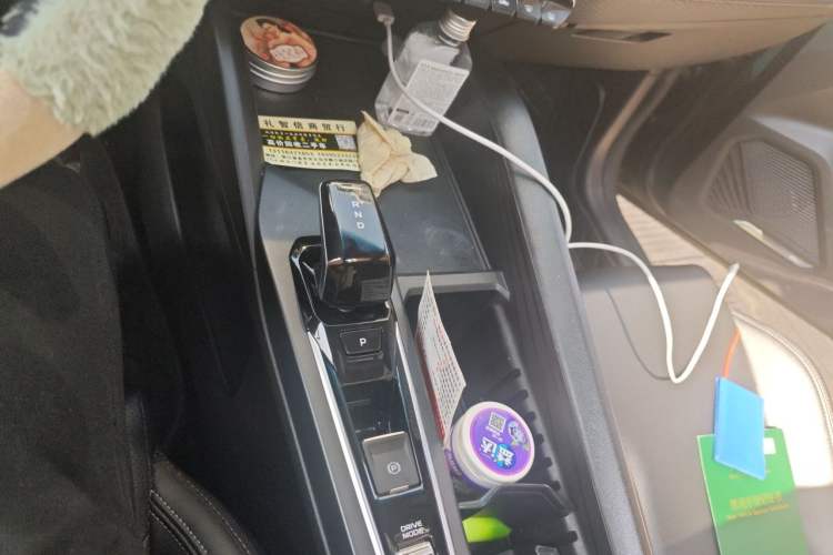 Used Geely Auto Binray 2022 Binrui COOL 1.5T DCT Electric Edition Gear Lever