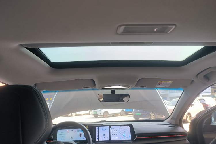 Used Geely Auto Binray 2022 Binrui COOL 1.5T DCT Electric Edition Headliner