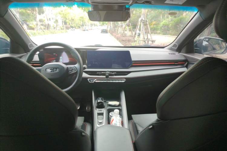Used Geely Auto Binray 2022 Binrui COOL 1.5T DCT Thunder Edition Headliner