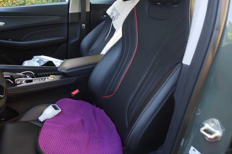 Used Geely Auto Binray 2022 Binrui COOL 1.5T DCT Electric Edition Left Front Seat