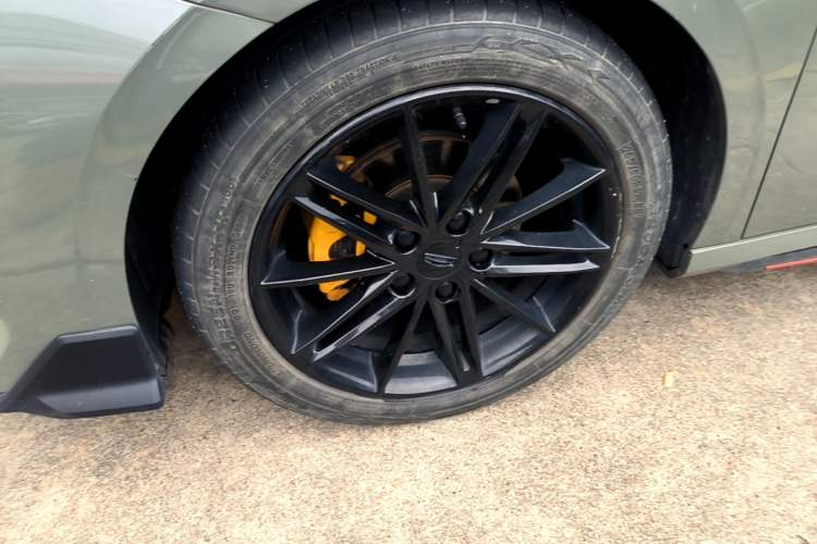 Used Geely Auto Binray 2022 Binrui COOL 1.5T DCT Electric Edition Left Front Wheel Hub