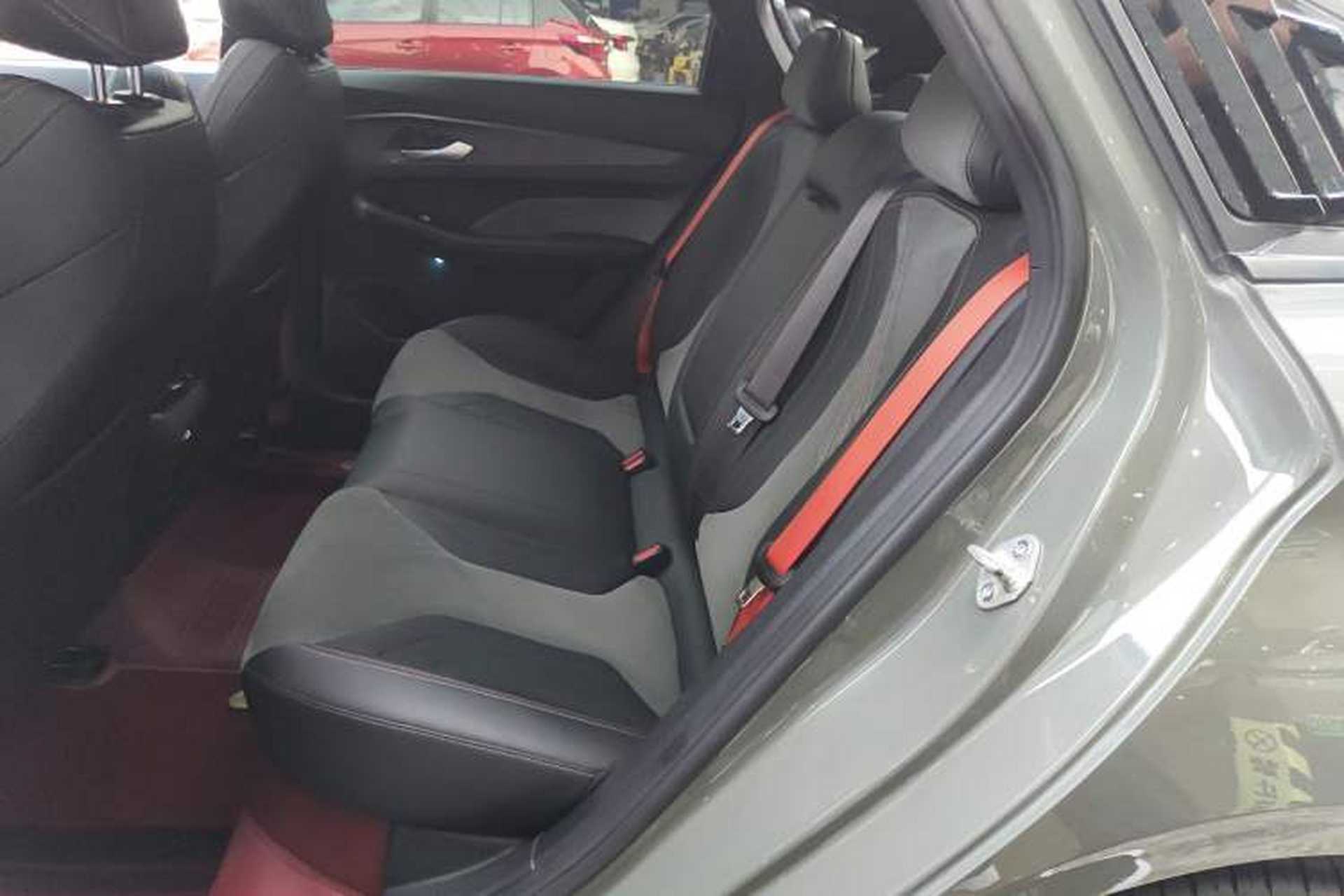 Used Geely Auto Binray 2022 Binrui COOL 1.5T DCT Thunder Edition Left Rear Seat