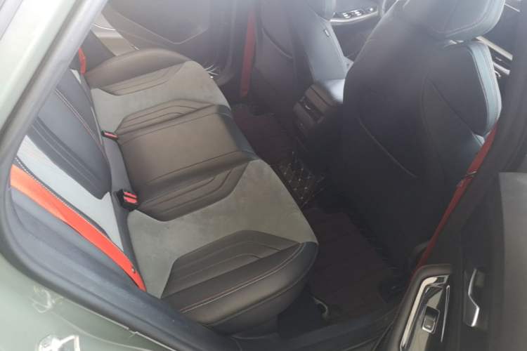 Used Geely Auto Binray 2022 Binrui COOL 1.5T DCT Thunder Edition Left Rear Seat