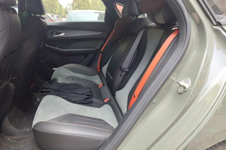 Used Geely Auto Binray 2022 Binrui COOL 1.5T DCT Thunder Edition Left Rear Seat