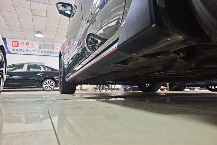 Used Geely Auto Binray 2022 Binrui COOL 1.5T DCT Electric Edition Left Side Sill