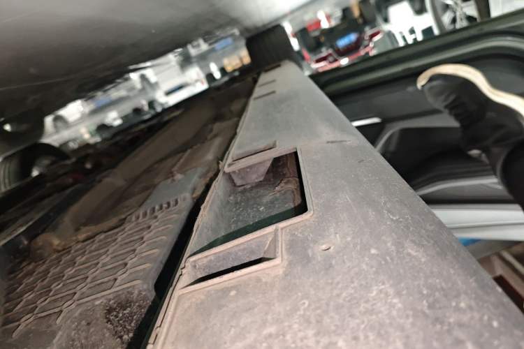 Used Geely Auto Binray 2022 Binrui COOL 1.5T DCT Electric Edition Left Side Sill