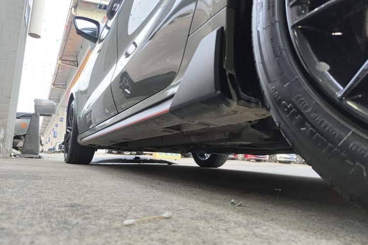 Used Geely Auto Binray 2022 Binrui COOL 1.5T DCT Thunder Edition Left Side Sill