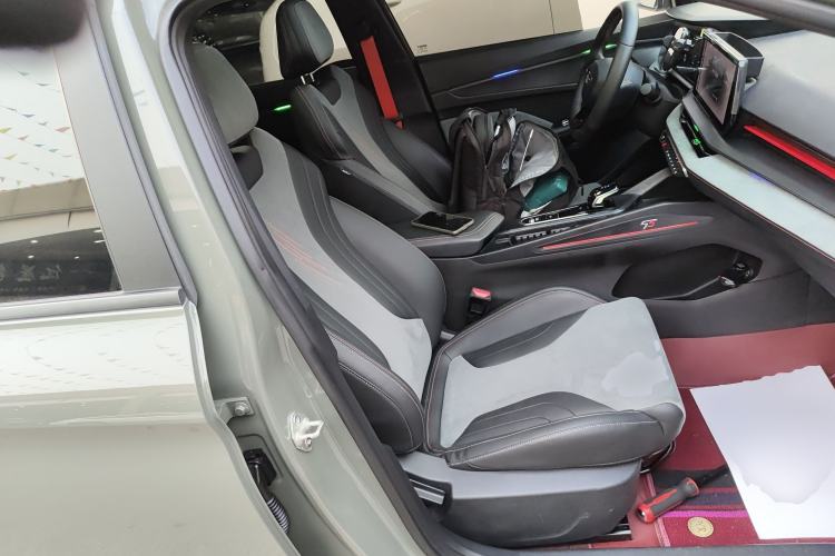 Used Geely Auto Binray 2022 Binrui COOL 1.5T DCT Thunder Edition Right Front Seat