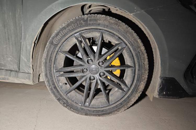 Used Geely Auto Binray 2022 Binrui COOL 1.5T DCT Electric Edition Right Front Wheel Hub