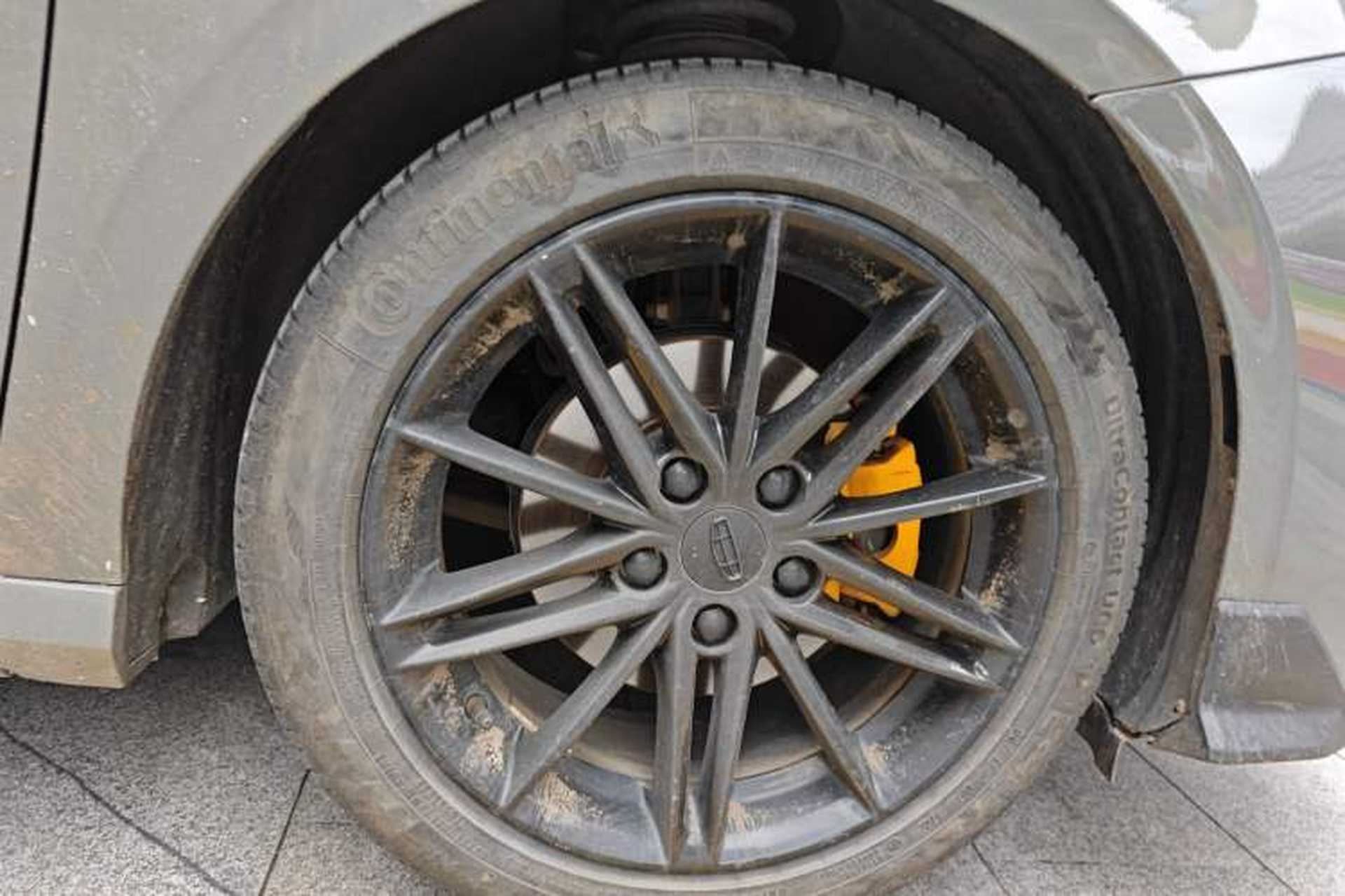 Used Geely Auto Binray 2022 Binrui COOL 1.5T DCT Electric Edition Right Front Wheel Hub
