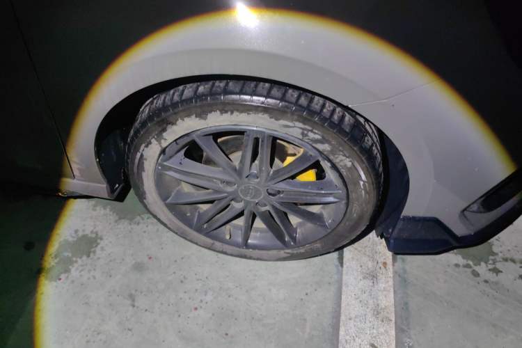 Used Geely Auto Binray 2022 Binrui COOL 1.5T DCT Electric Edition Right Front Wheel Hub
