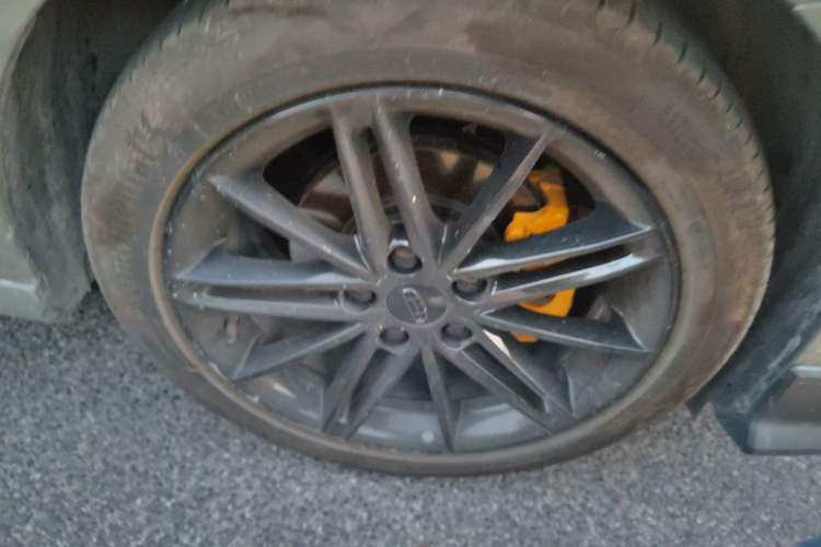 Used Geely Auto Binray 2022 Binrui COOL 1.5T DCT Electric Edition Right Front Wheel Hub