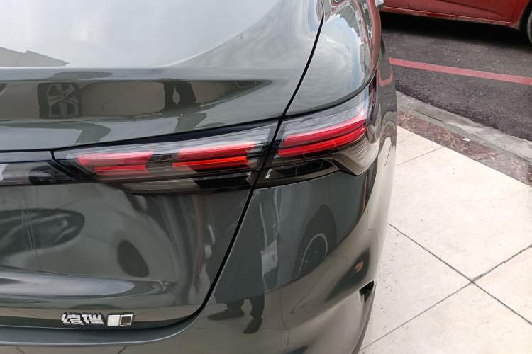 Used Geely Auto Binray 2022 Binrui COOL 1.5T DCT Electric Edition Right Rear Taillight