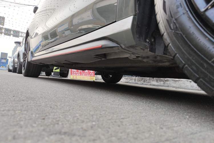Used Geely Auto Binray 2022 Binrui COOL 1.5T DCT Thunder Edition Right Side Sill