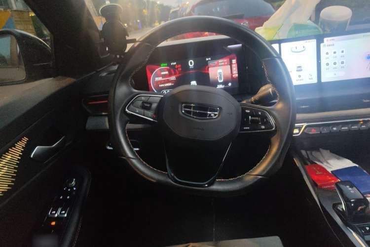 Used Geely Auto Binray 2022 Binrui COOL 1.5T DCT Electric Edition Steering Wheel