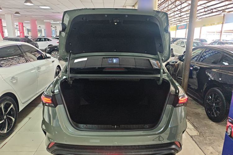 Used Geely Auto Binray 2022 Binrui COOL 1.5T DCT Electric Edition Trunk