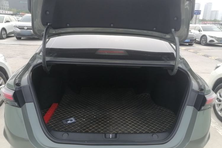 Used Geely Auto Binray 2022 Binrui COOL 1.5T DCT Electric Edition Trunk