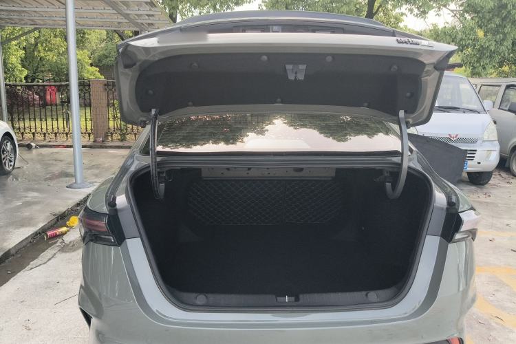 Used Geely Auto Binray 2022 Binrui COOL 1.5T DCT Electric Edition Trunk