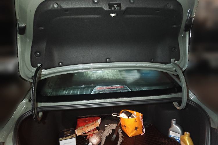 Used Geely Auto Binray 2022 Binrui COOL 1.5T DCT Thunder Edition Trunk