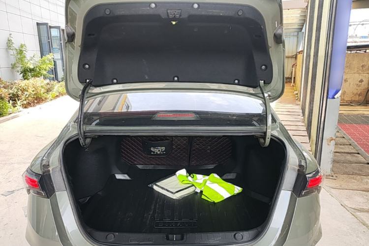 Used Geely Auto Binray 2022 Binrui COOL 1.5T DCT Electric Edition Trunk
