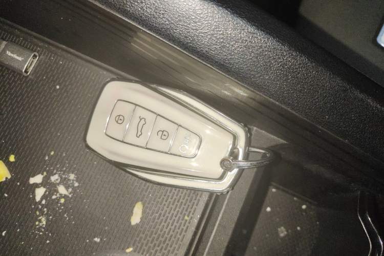 Used Geely Auto Binray 2022 Binrui COOL 1.5T DCT Thunder Edition Vehicle Key