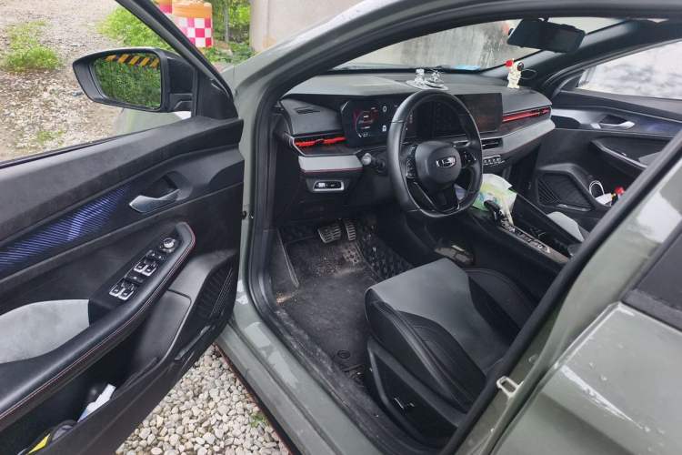Used Geely Auto Binray 2022 Binrui COOL 1.5T DCT Electric Edition Driver Seat