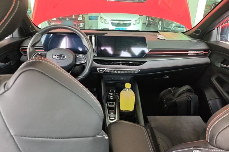 Used Geely Auto Binray 2022 Binrui COOL 1.5T DCT Thunder Edition Center Console