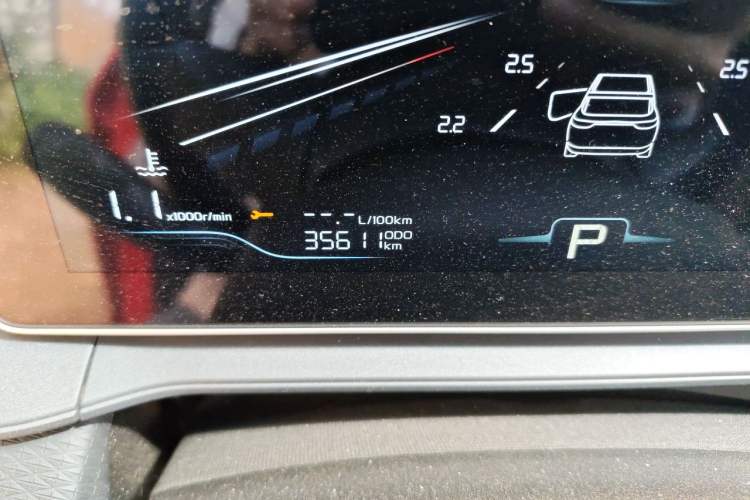 Used Geely Auto Binray 2022 Binrui COOL 1.5T DCT Windstorm Edition Odometer Close Up