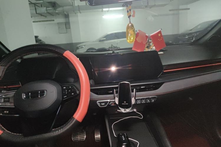 Used Geely Auto Binray 2022 Binrui COOL 1.5T DCT Electric Edition Center Console