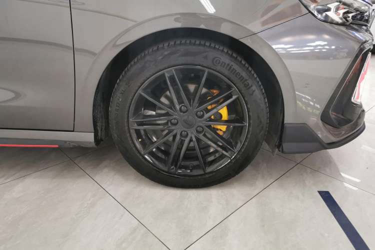 Used Geely Auto Binray 2022 Binrui COOL 1.5T DCT Electric Edition Left Front Wheel Hub