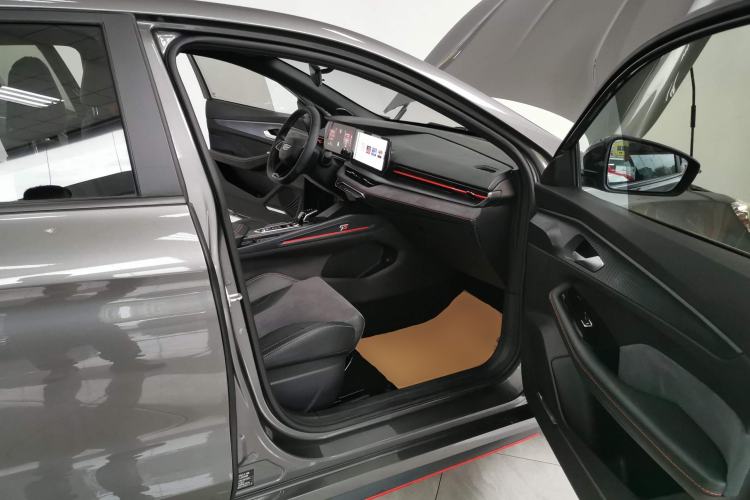 Used Geely Auto Binray 2022 Binrui COOL 1.5T DCT Electric Edition Right Front Seat