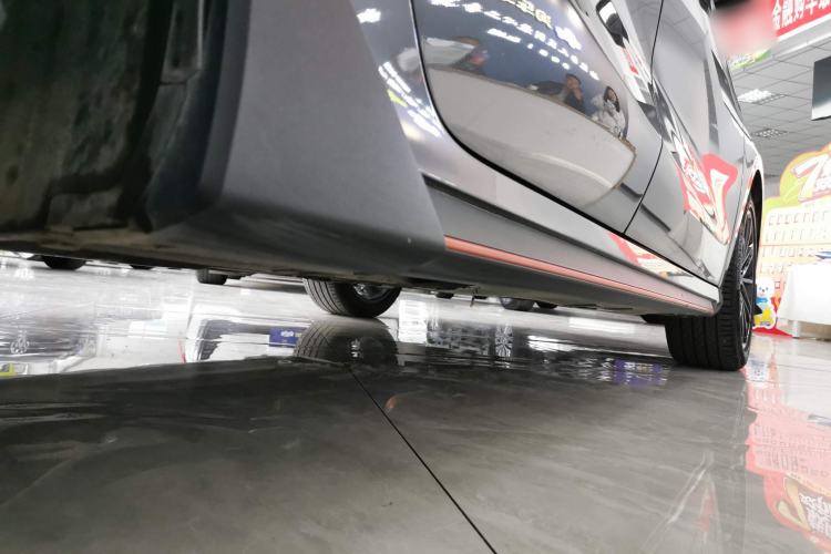 Used Geely Auto Binray 2022 Binrui COOL 1.5T DCT Electric Edition Right Side Sill